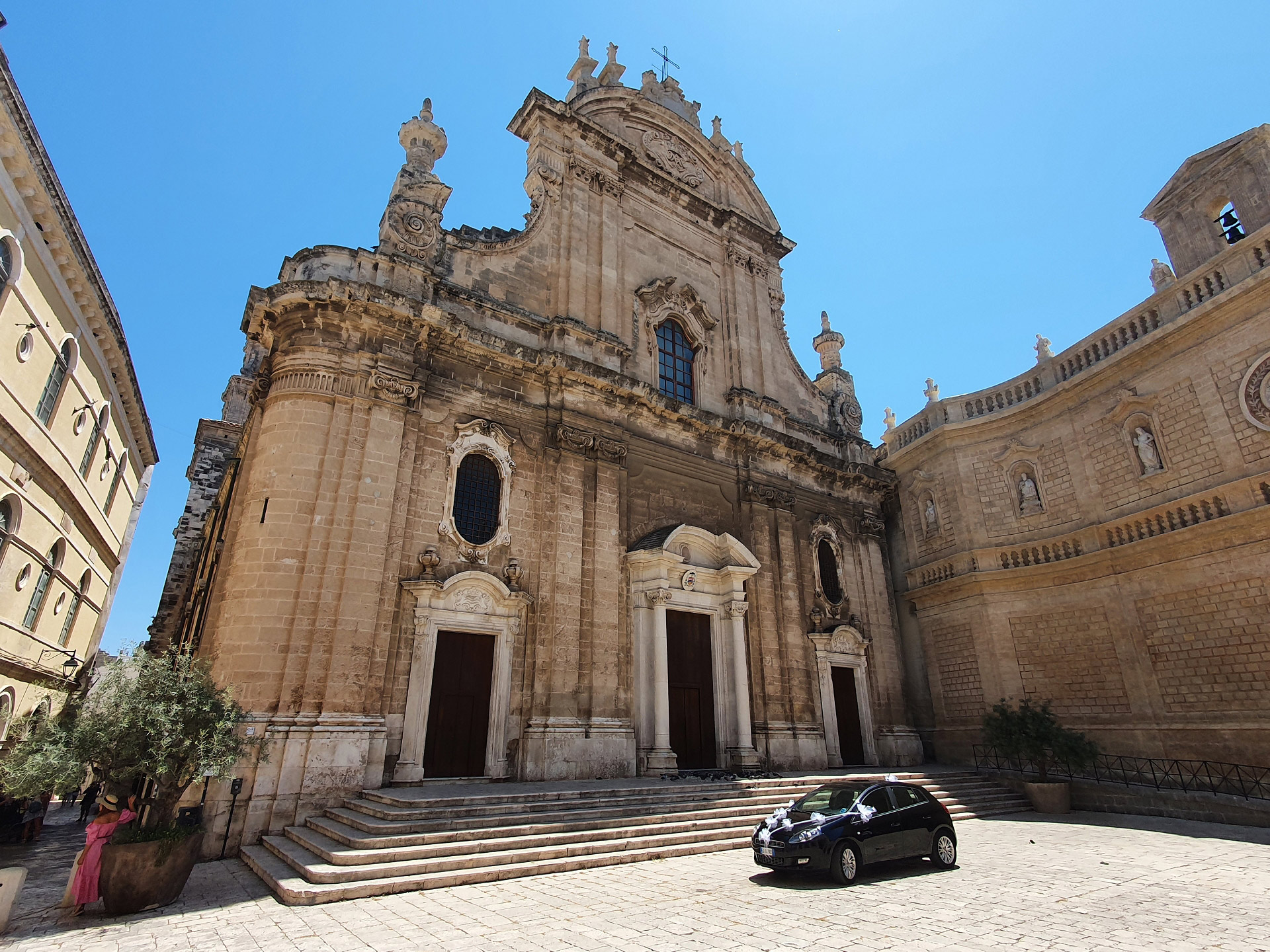 Cathedral, Monopoli